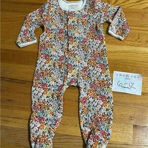 Magnetic Me Vibrant Floral Footie